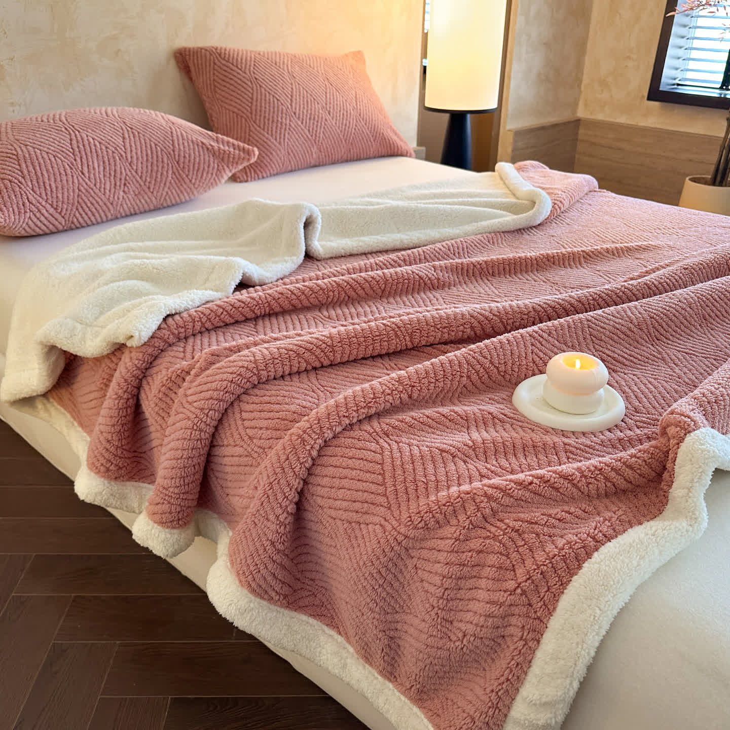 Coperta reversibile in caldo Sherpa - Rosa - 2 federe - 48cm x 74cm - image 11