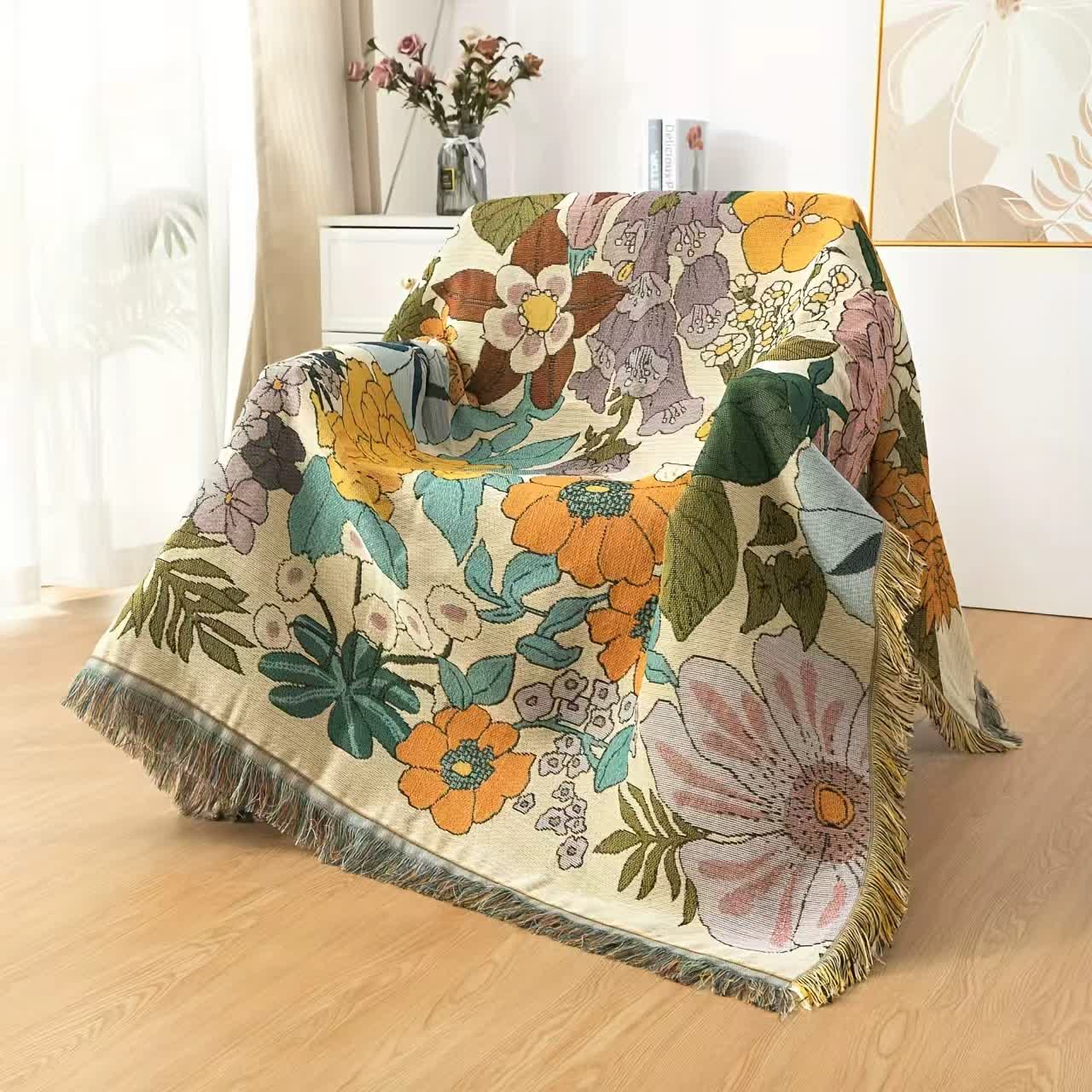 Coperta da divano con fiori abbondanti - image 1