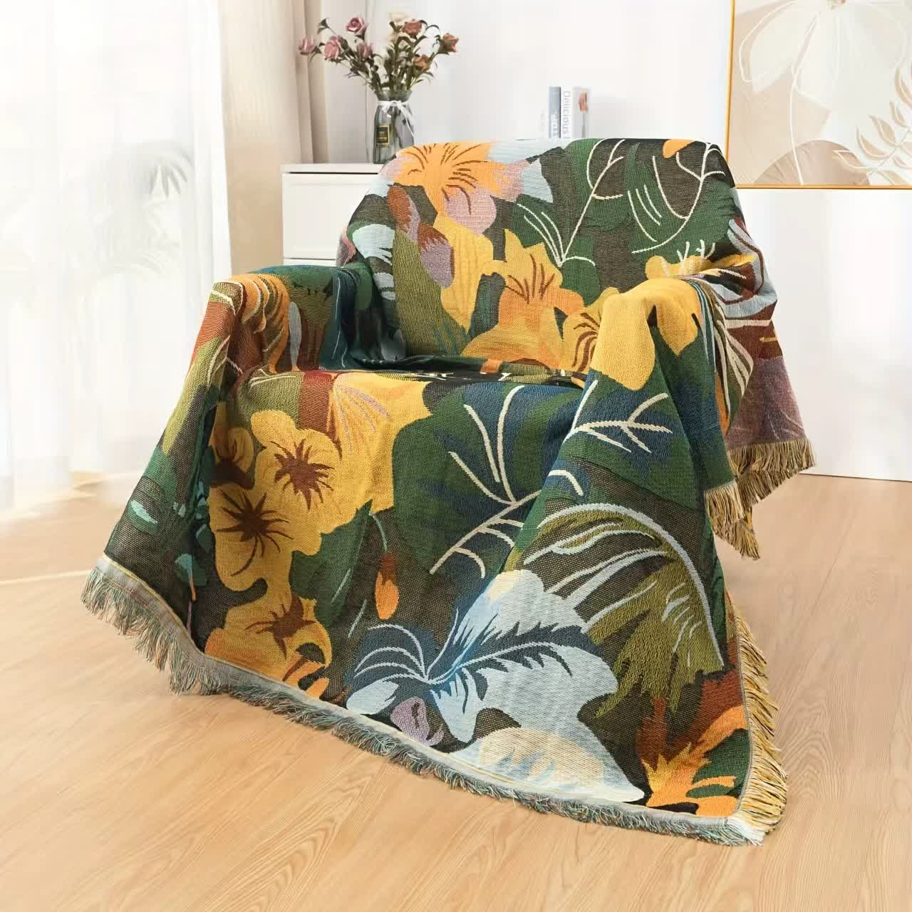 Coperta da divano con fiori della giungla - image 1