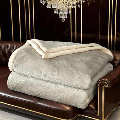 Coperta calda con trama a foglia - image 18