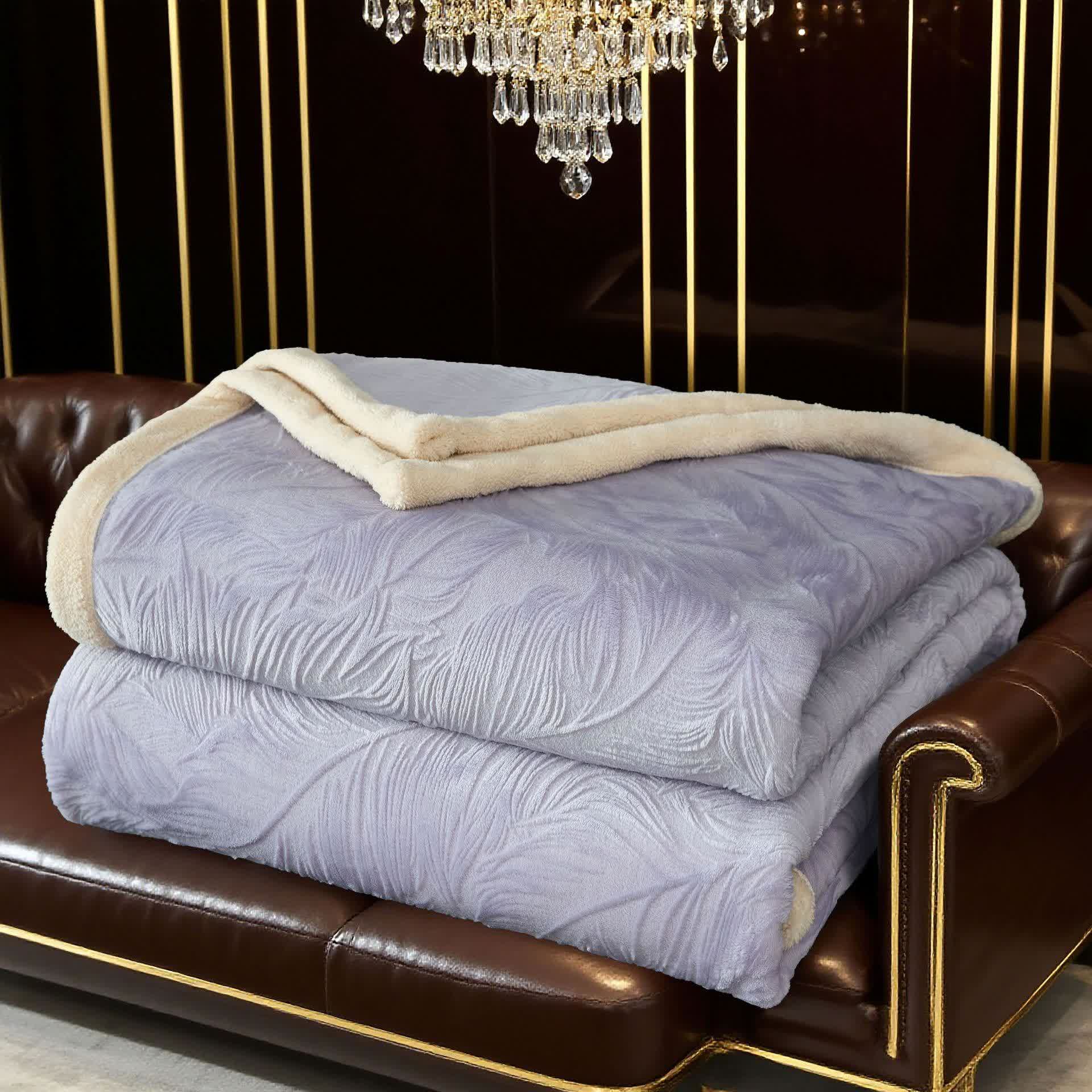 Coperta calda con trama a foglia - image 10