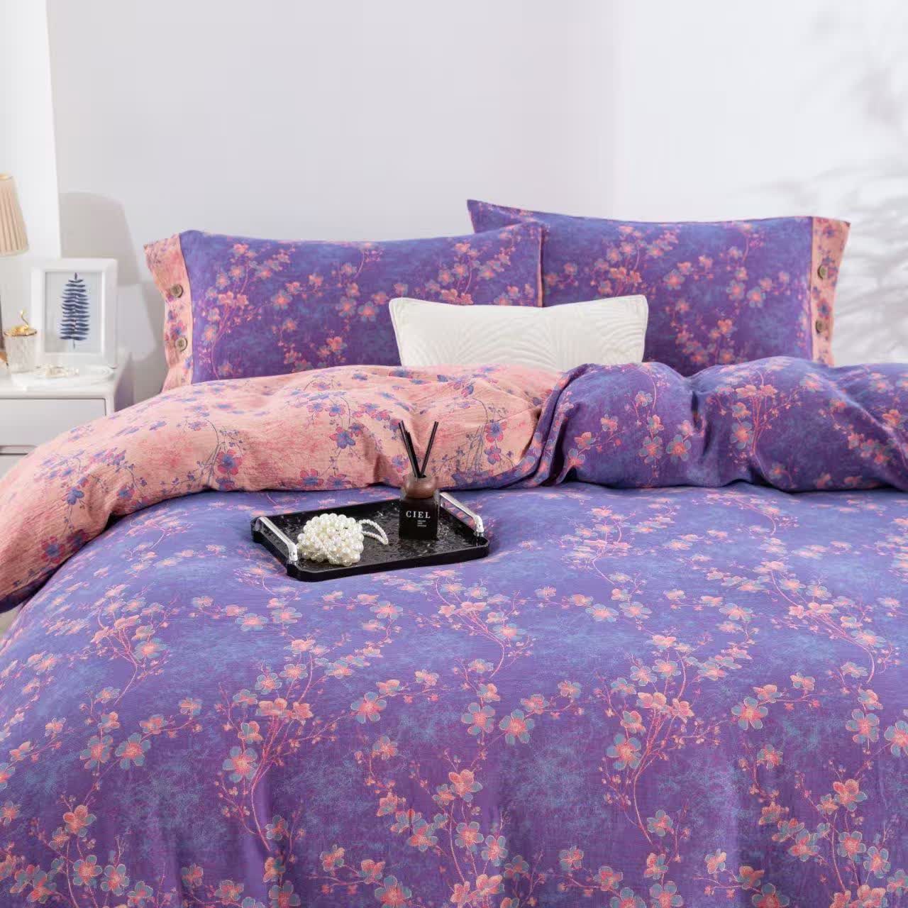 Set di biancheria da letto reversibile in garza di cotone floreale (4 pezzi) - image 1