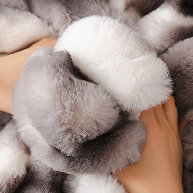 Coperta in velluto e pelliccia sintetica per divano - image 4