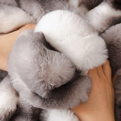 Coperta in velluto e pelliccia sintetica per divano - image 4