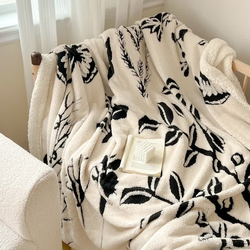 Coperta jacquard con motivo a farfalla e albero - image 13