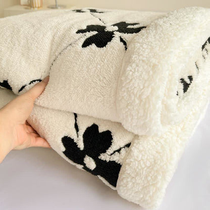Coperta a quadri con fiori a rombi - image 10