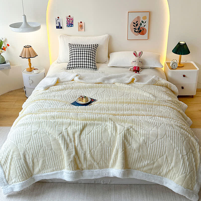 Coperta Sherpa con trama a foglia - image 1
