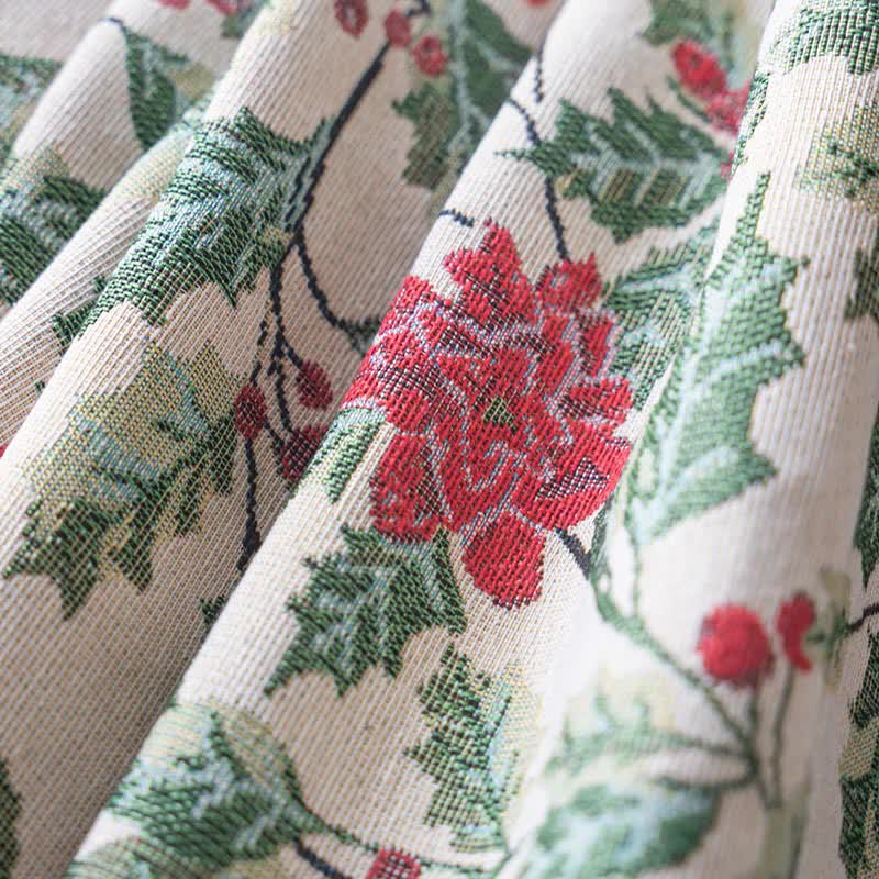 Coperta da divano con foglie di agrifoglio ispirata al Natale - image 9