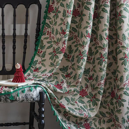 Tenda con nappe a forma di foglia di agrifoglio ispirata al Natale - image 2