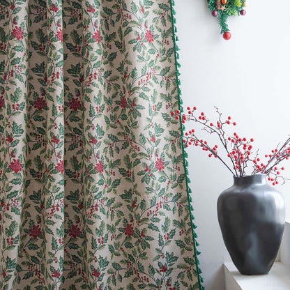 Tenda con nappe a forma di foglia di agrifoglio ispirata al Natale - image 4