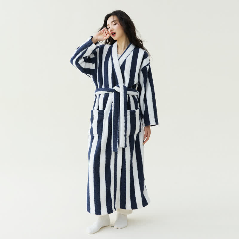 Accappatoio caldo in peluche con strisce a contrasto - Blu e bianco - XL - image 6