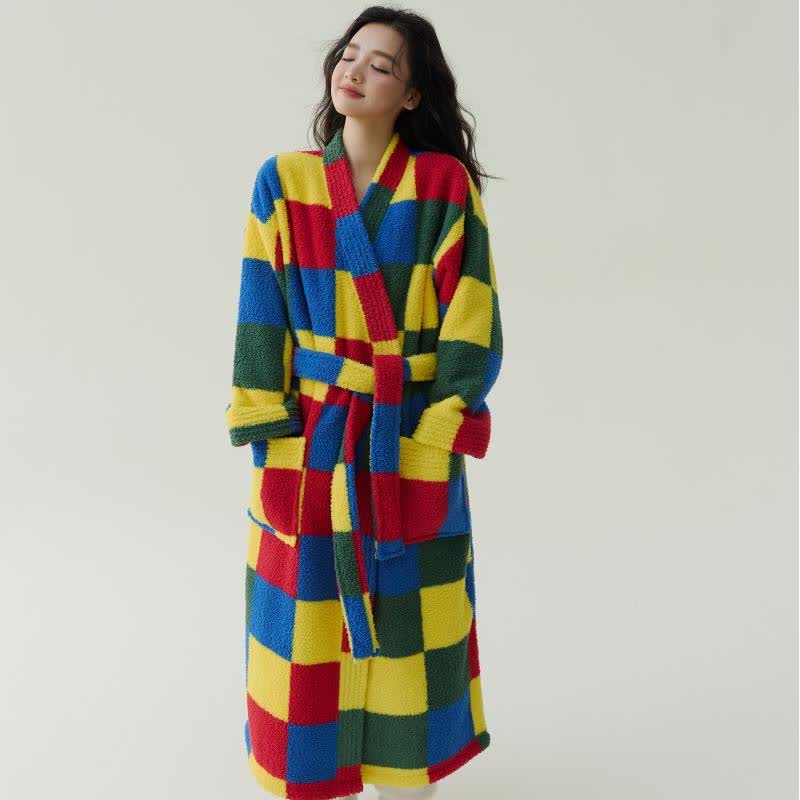 Accappatoio lungo caldo in peluche a quadri colorati - image 1