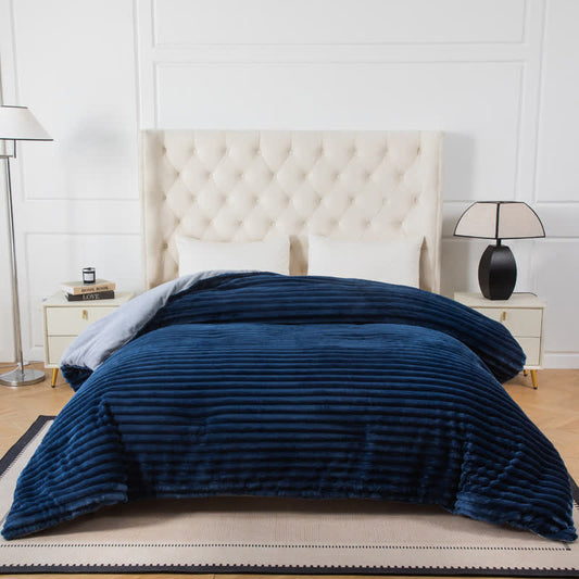 Coperta in peluche a coste tinta unita - image 0