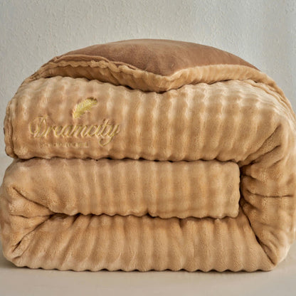 Coperta calda e soffice in tinta unita - image 3