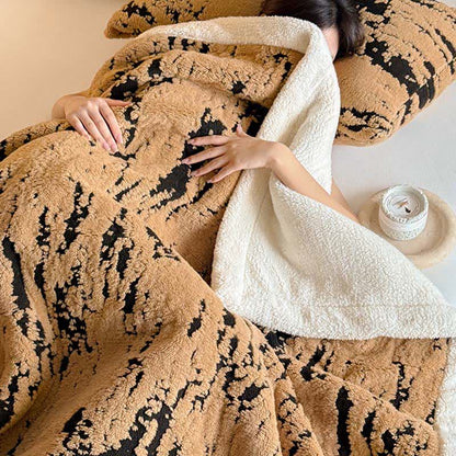 Coperta artistica in sherpa sfumato - image 4