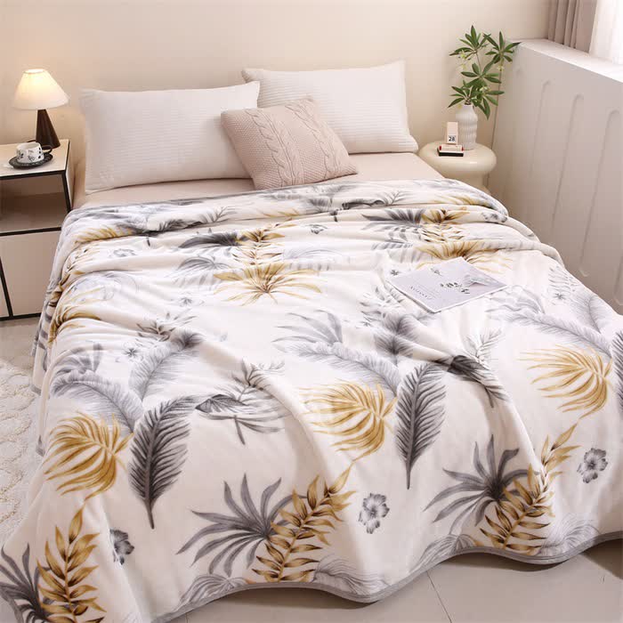 Coperta calda con stampa a foglie - image 1