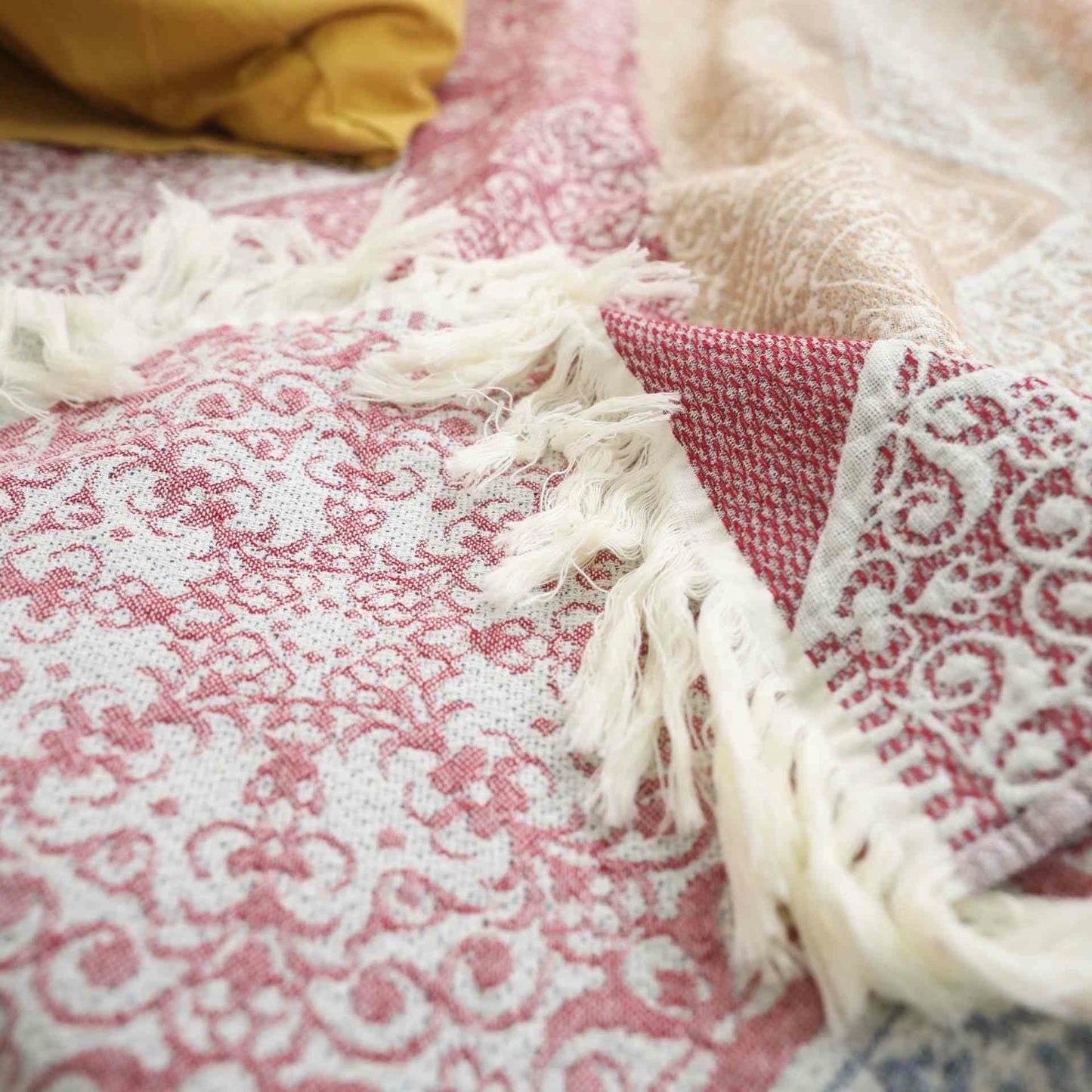 Trapunta in garza di cotone naturale con motivo etnico - image 3