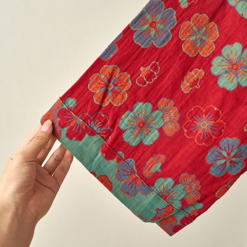 Kimono in garza di cotone con fiori di prugna - image 6
