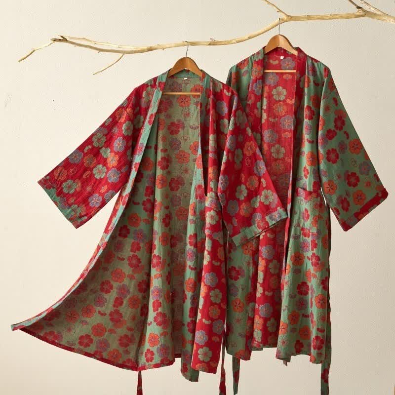 Kimono in garza di cotone con fiori di prugna - image 1