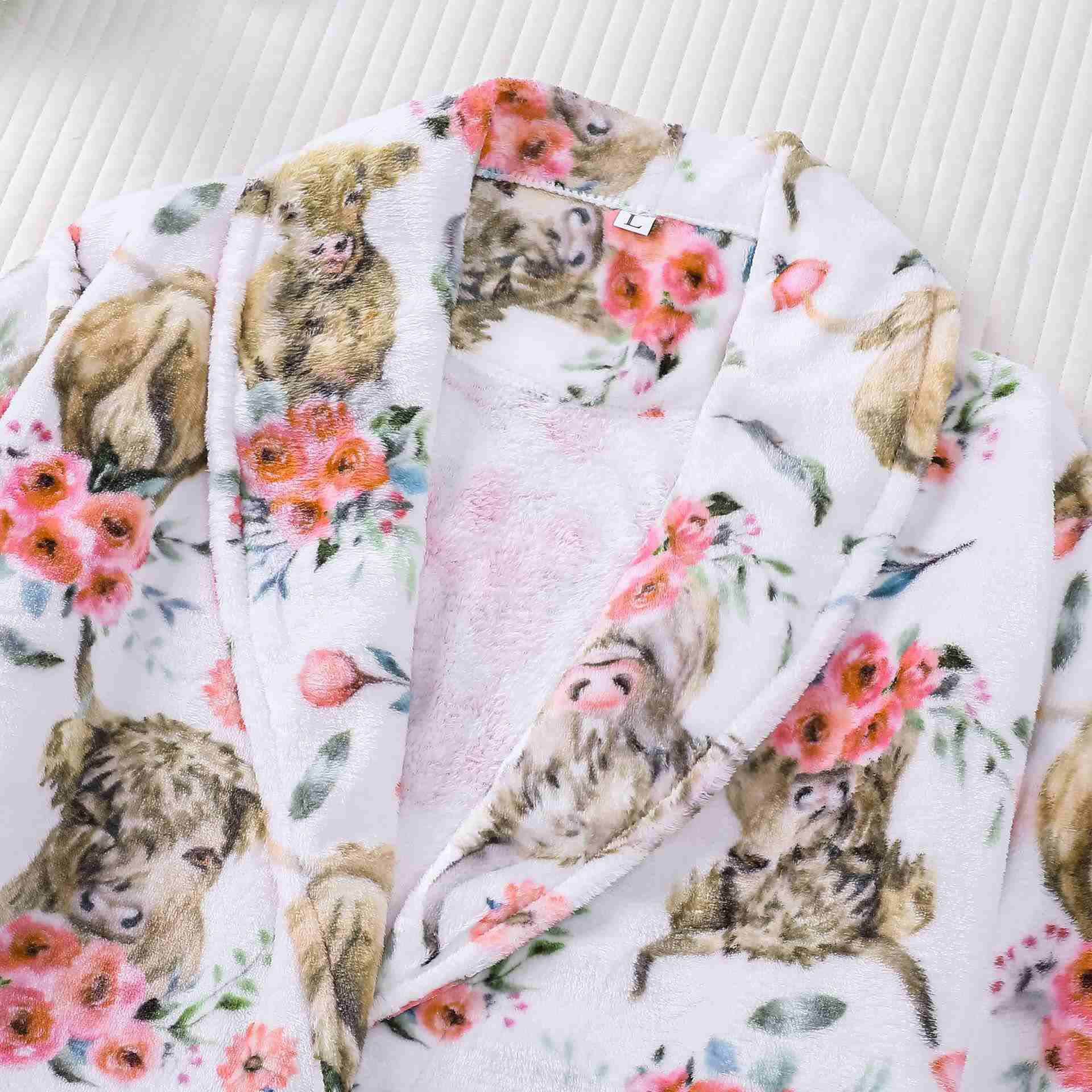 Accappatoio in peluche con stampa floreale animalier - image 2