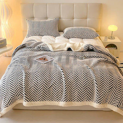Coperta moderna in jacquard a righe - image 2