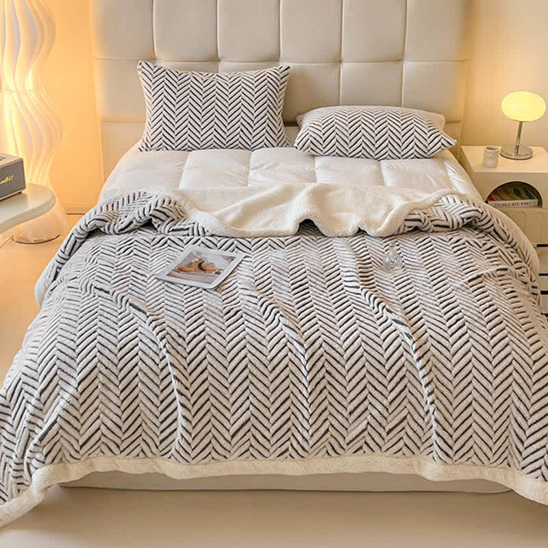 Coperta moderna in jacquard a righe - image 15