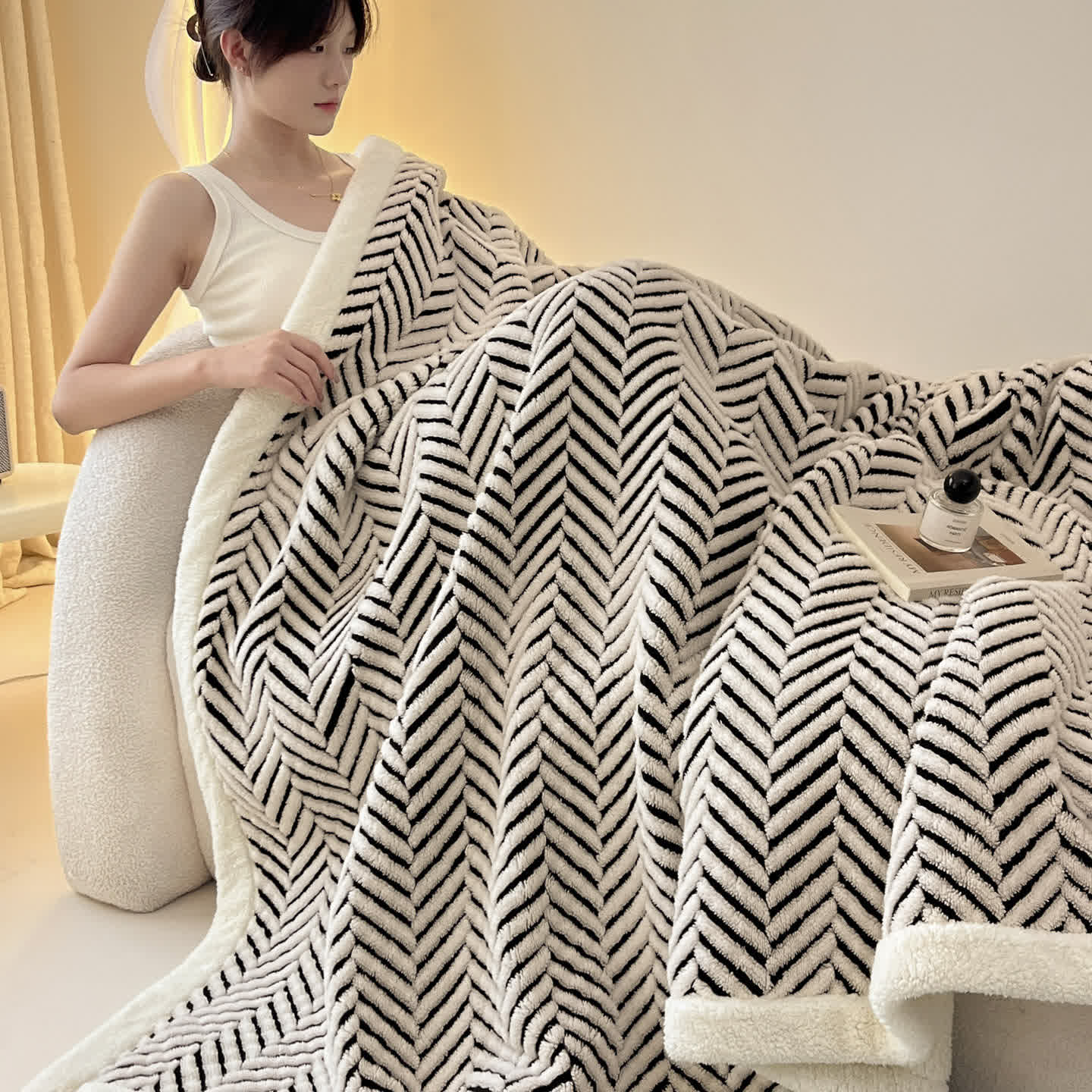 Coperta moderna in jacquard a righe - image 8