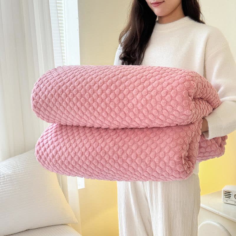 Coperta calda in jacquard a pois - image 10
