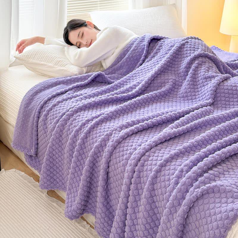 Coperta calda in jacquard a pois - image 2