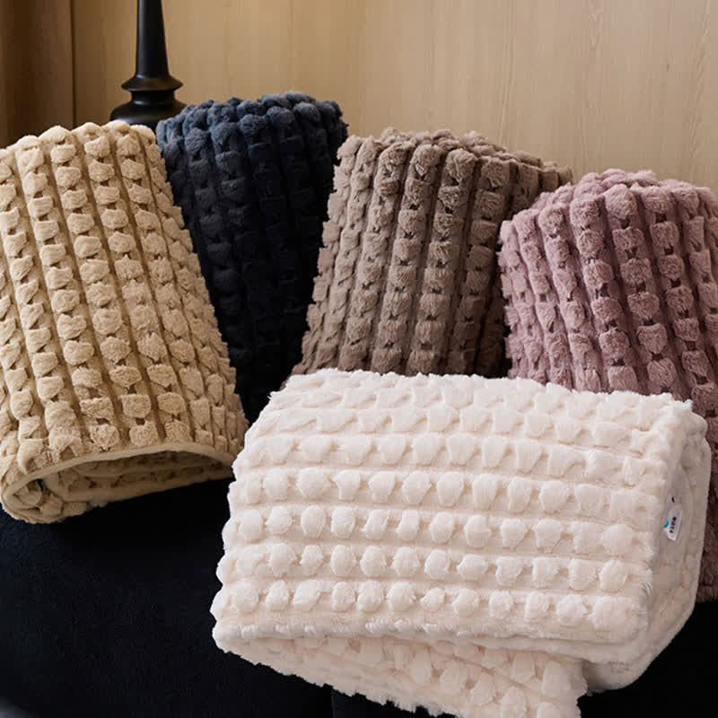 Moderna e lussuosa coperta in pile - image 1