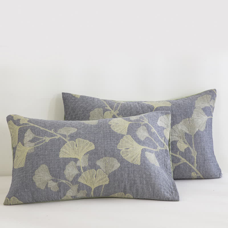 Trapunta reversibile in cotone naturale ispirata al ginkgo - Blu - 2 federe - 51cm x 91cm - image 6