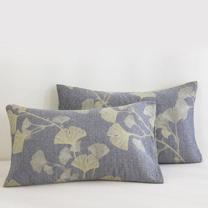 Trapunta reversibile in cotone naturale ispirata al ginkgo - Blu - 2 federe - 51cm x 91cm - image 6