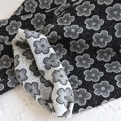 Pigiama in cotone naturale jacquard floreale nero - image 10