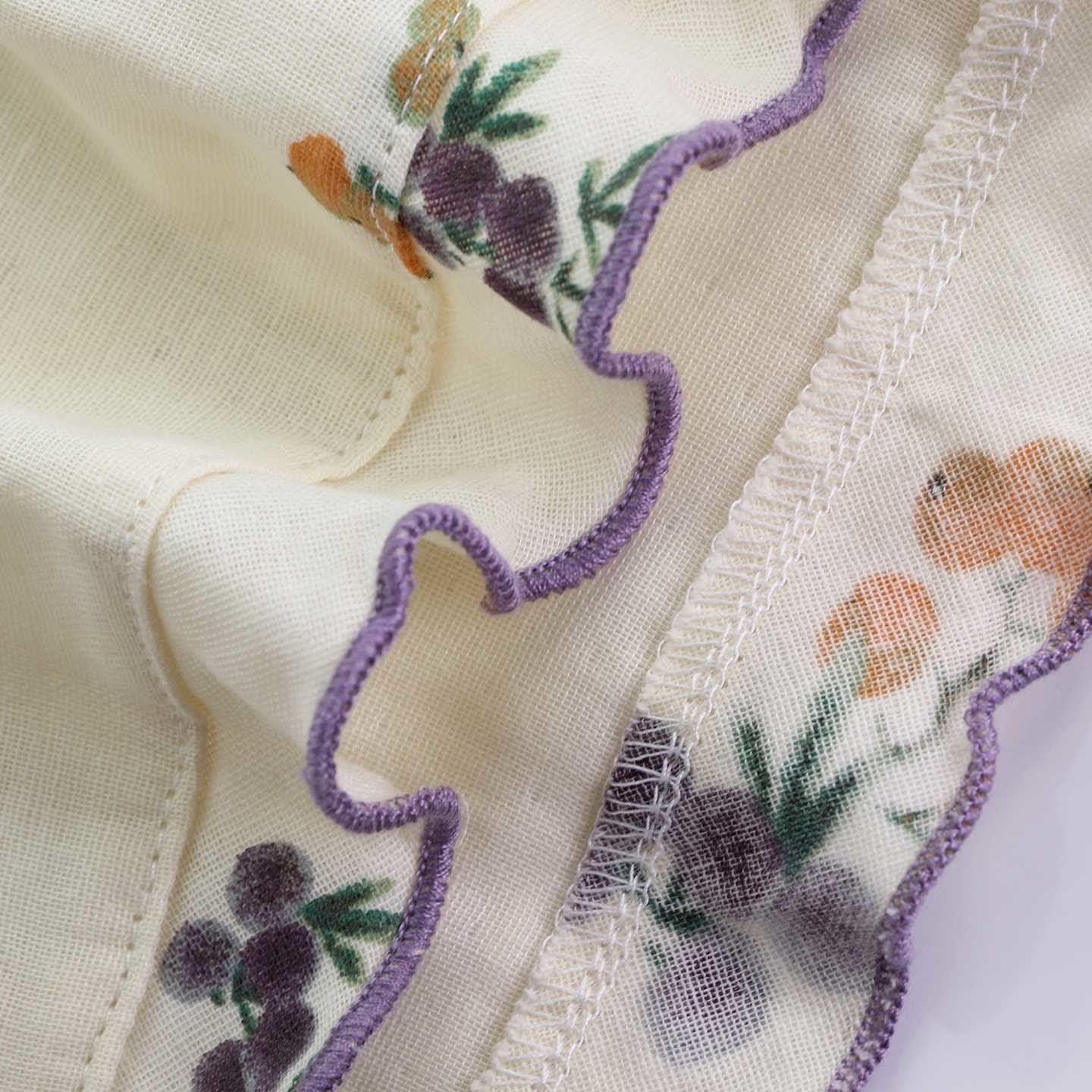 Completo da notte in garza di cotone con frutta nespola - image 3