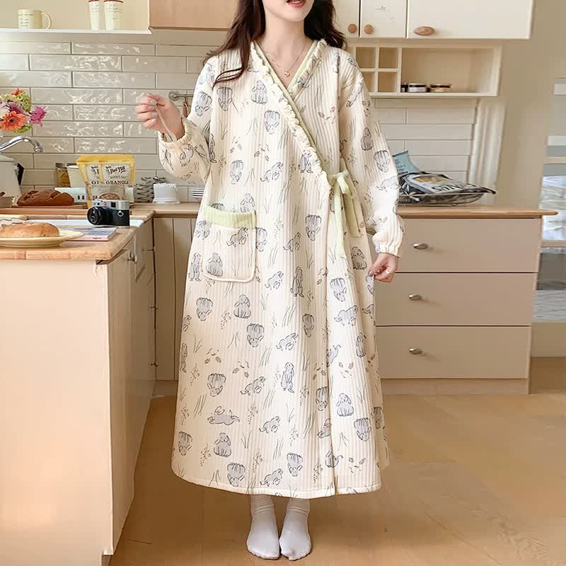 Camicia da notte con volant e tasca a forma di coniglio dei cartoni animati - image 0