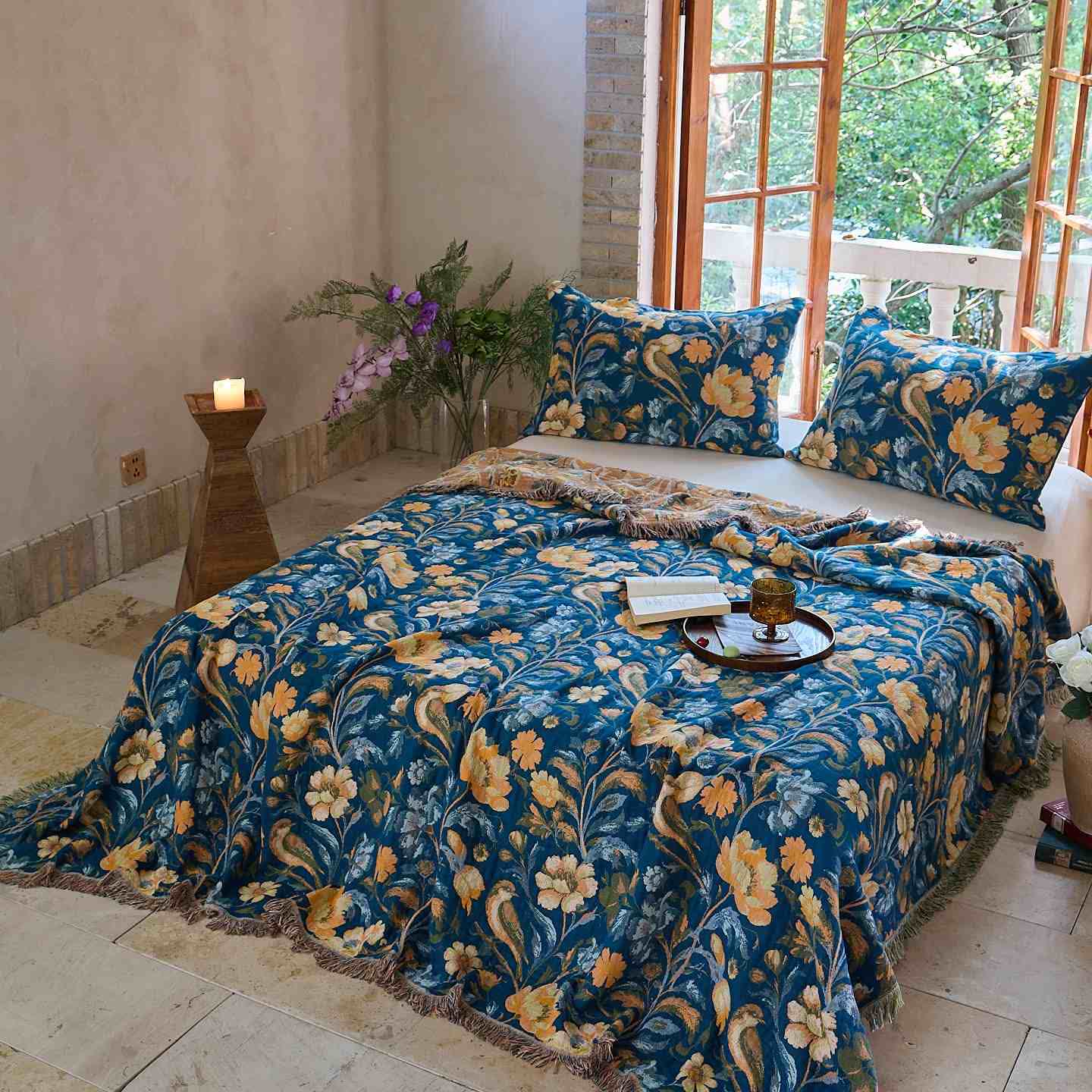 Coperta in cotone con nappa di uccelli floreali vivaci Ownkoti - image 1