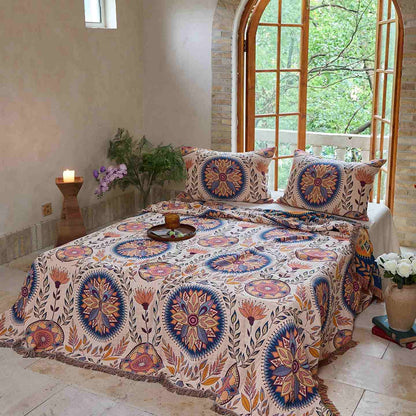 Coperta con nappe in cotone con medaglione floreale Ownkoti - image 1