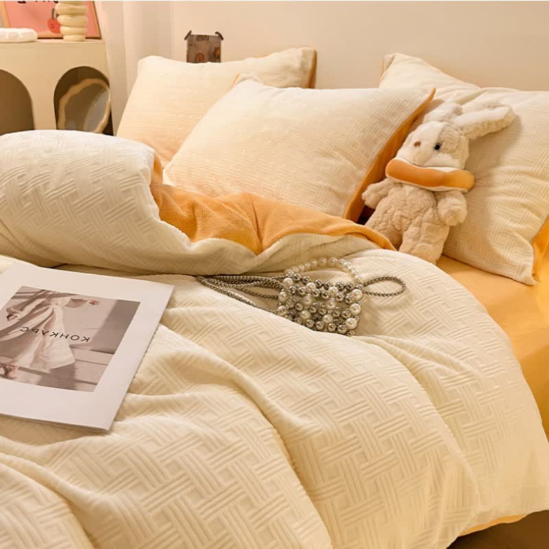 Set di biancheria da letto in peluche testurizzato a quadri Ownkoti (4 pezzi) - image 4