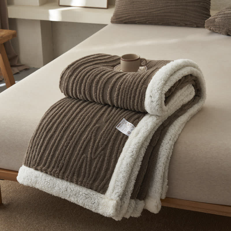 Coperta in sherpa jacquard con motivo ad albero Ownkoti - Marrone - Matrimoniale - image 10