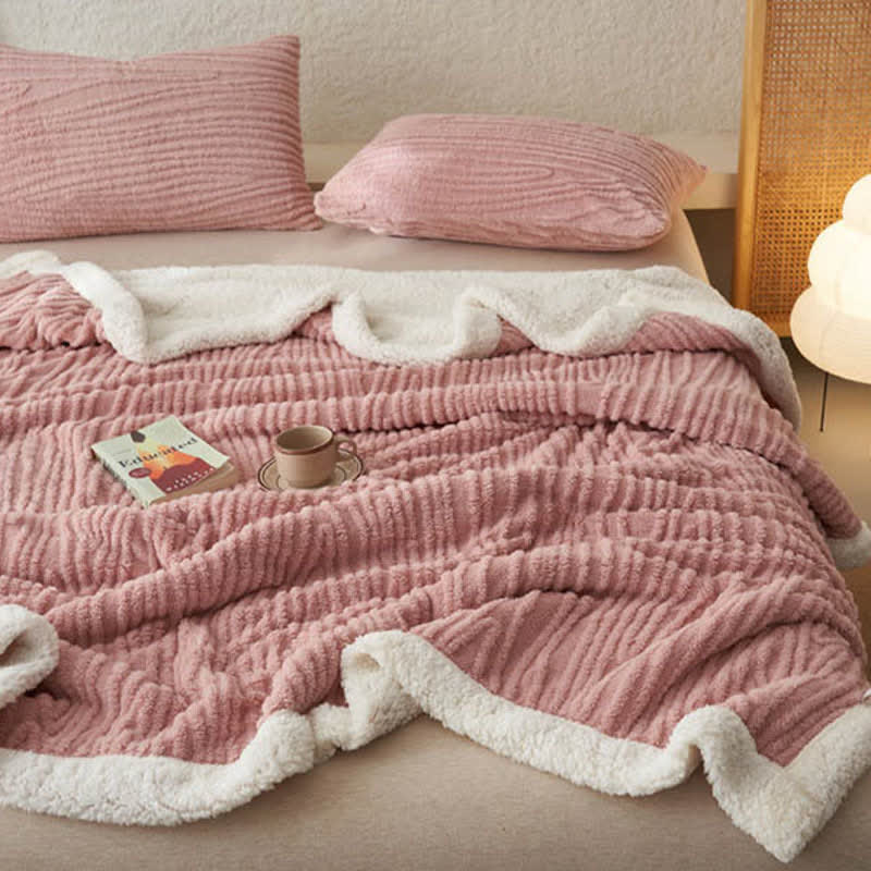 Coperta in sherpa jacquard con motivo ad albero Ownkoti - image 1