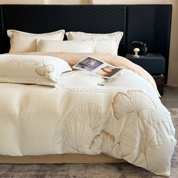 Set di biancheria da letto in peluche con foglie di ginkgo Ownkoti (4 pezzi) - image 0