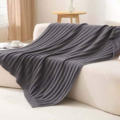 Coperta lavorata a maglia con trama a righe solide Ownkoti - Grigio scuro - 130cm x 200cm - image 8