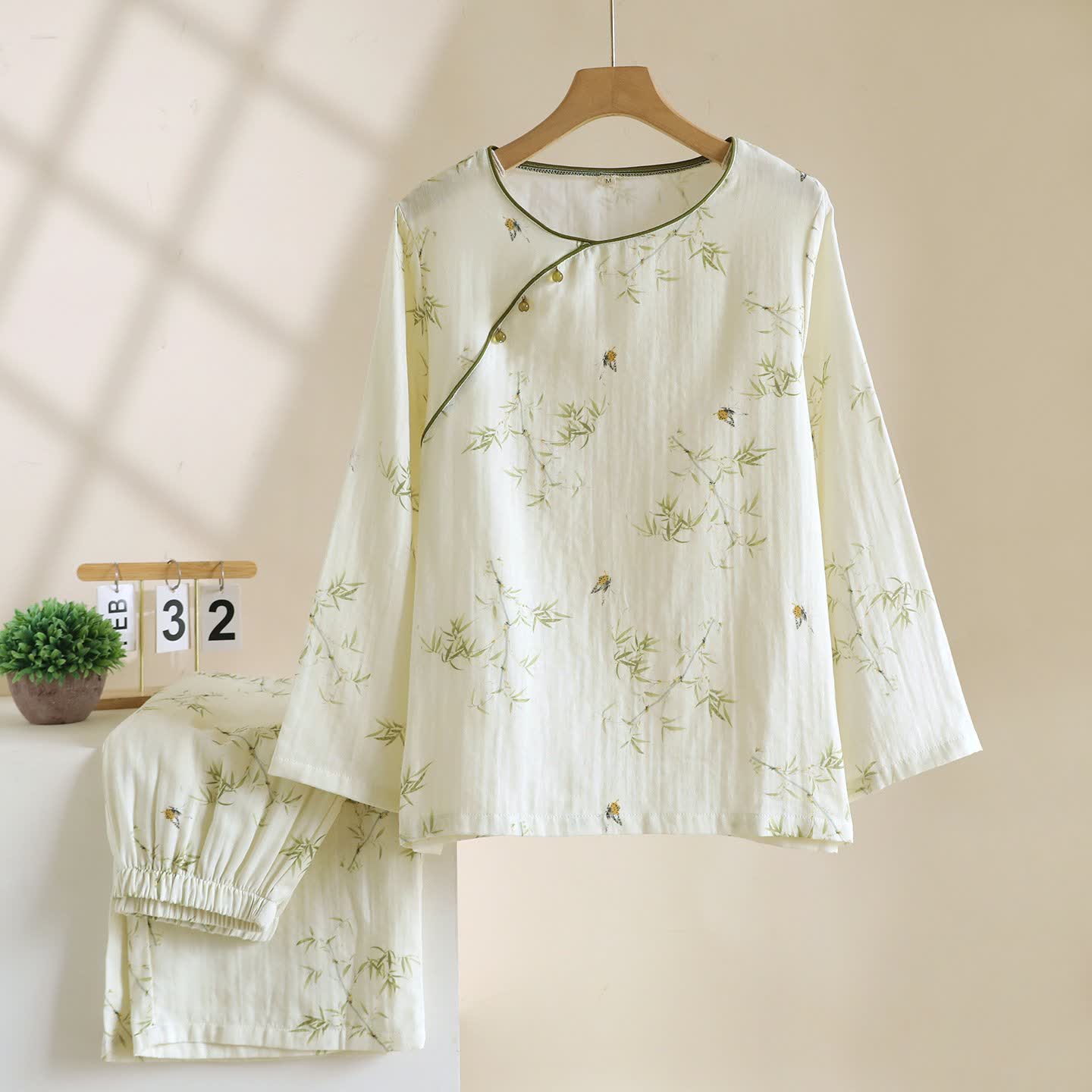 Loungewear in cotone con farfalle di bambù di ispirazione orientale Ownkoti - XL - image 0