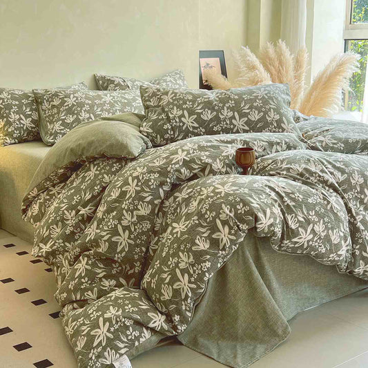 Set di biancheria da letto con stampa floreale Ownkoti Greenery (4 pezzi) - Matrimoniale Grande - image 0