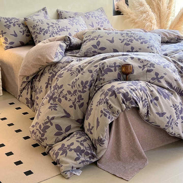 Set di biancheria da letto con stampa a foglie viola Ownkoti (4 pezzi) - Matrimoniale Grande - image 0