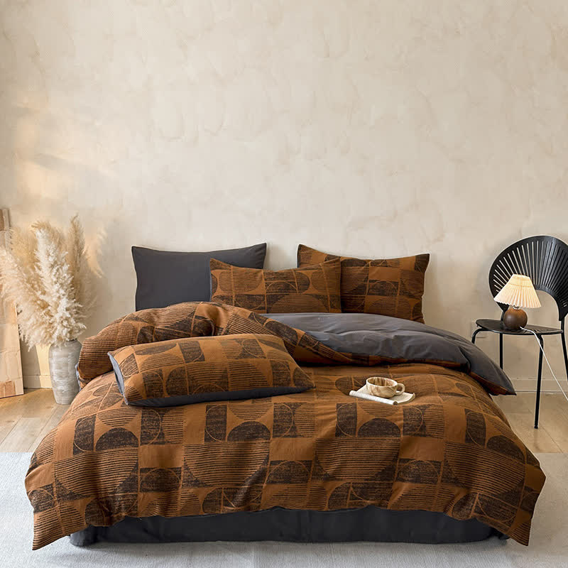 Set di biancheria da letto in cotone spazzolato geometrico Ownkoti (4 pezzi) - Caramello - Matrimoniale Grande - image 1