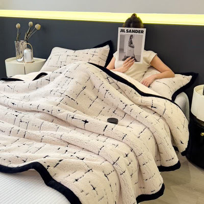 Coperta in peluche semplice e moderna Ownkoti - image 1