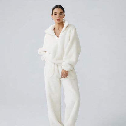 Completo da notte in peluche tinta unita - image 2