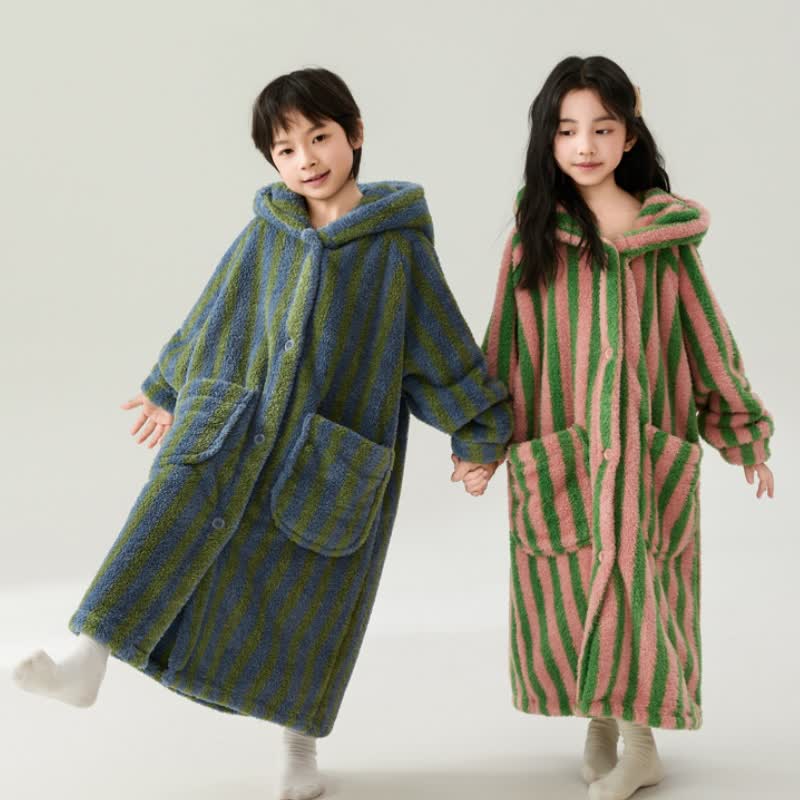 Accappatoio caldo in peluche con cappuccio a righe per bambini - image 0