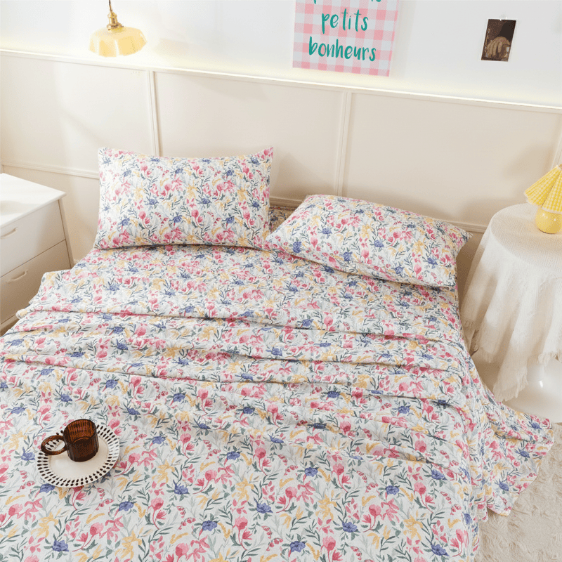 Watercolor Meadow Floral Sheet Set - image 1